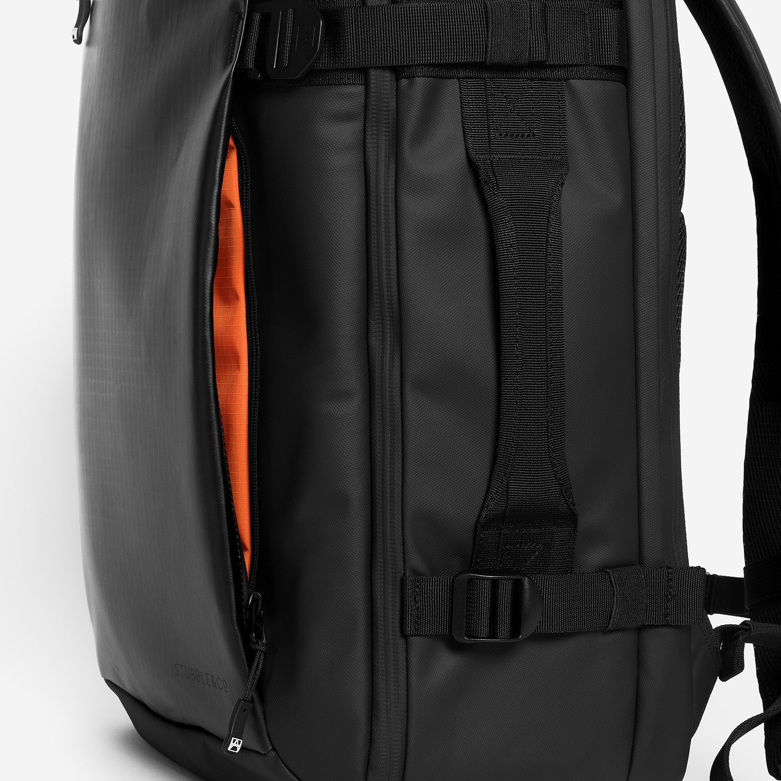 Stubble & Co Hybrid 30L Backpack - Image 6